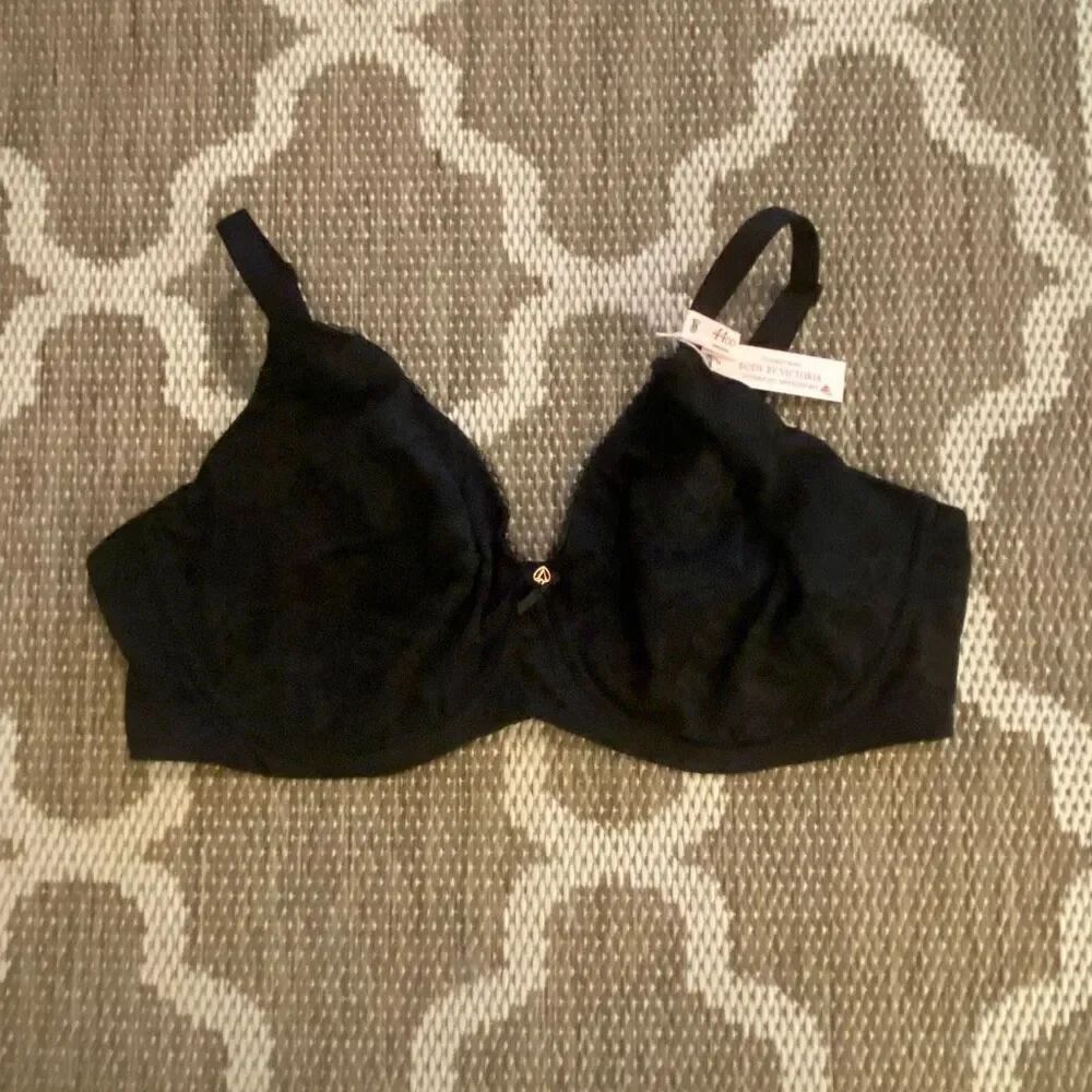 Victoria’s Secret body by Victoria bra perfect coverage minimizer bra size 44DD